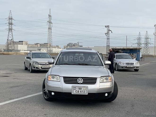 Volkswagen Passat 2004, 354,786 km - 1.8 л - Bakı