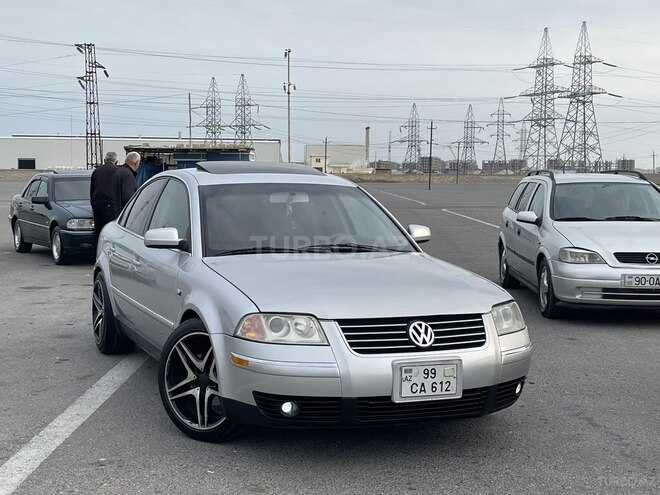 Volkswagen Passat 2004, 354,786 km - 1.8 л - Bakı