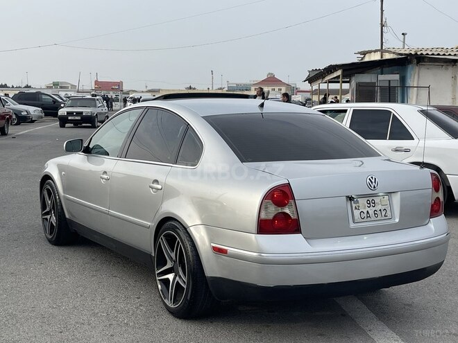 Volkswagen Passat 2004, 354,786 km - 1.8 л - Bakı