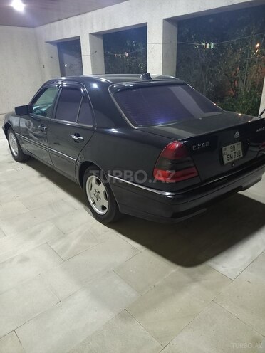 Mercedes C 220 1995, 256,321 km - 2.2 l - Bakı