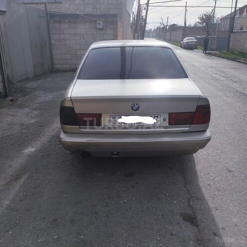 BMW 525 1989, 299,000 km - 2.5 л - Balakən
