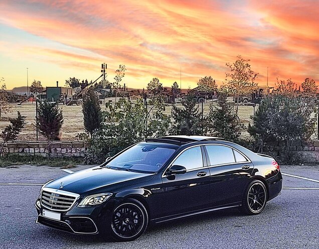 Mercedes S 500