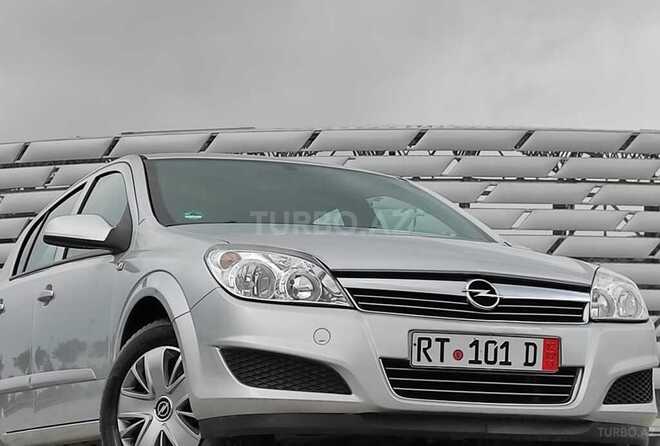 Opel Astra 2009, 205,000 km - 1.4 l - Bakı