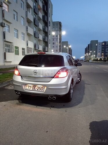 Opel Astra 2009, 205,000 km - 1.4 l - Bakı