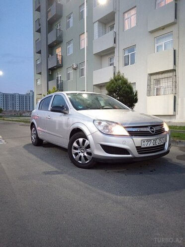 Opel Astra 2009, 205,000 km - 1.4 l - Bakı