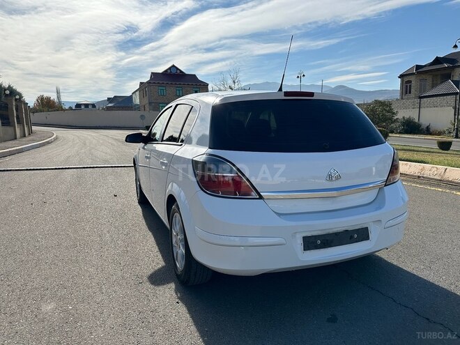 Opel Astra 2009, 196,888 km - 1.4 л - Gəncə