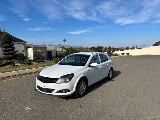 Opel Astra 2009, 196,888 km - 1.4 л - Gəncə