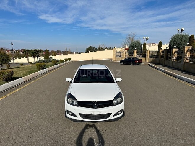 Opel Astra 2009, 196,888 km - 1.4 л - Gəncə