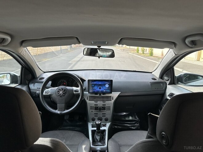 Opel Astra 2009, 196,888 km - 1.4 л - Gəncə