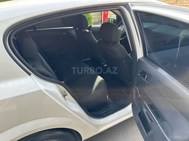 Opel Astra 2009, 196,888 km - 1.4 л - Gəncə