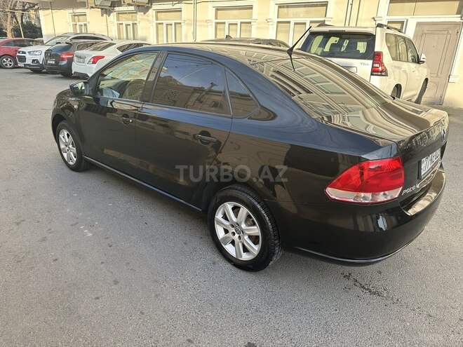 Volkswagen Polo 2013, 188,000 km - 1.6 l - Bakı
