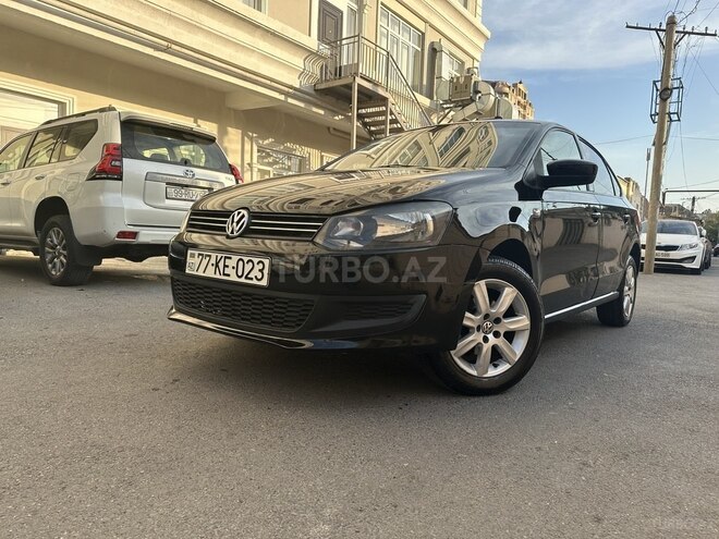 Volkswagen Polo 2013, 188,000 km - 1.6 l - Bakı