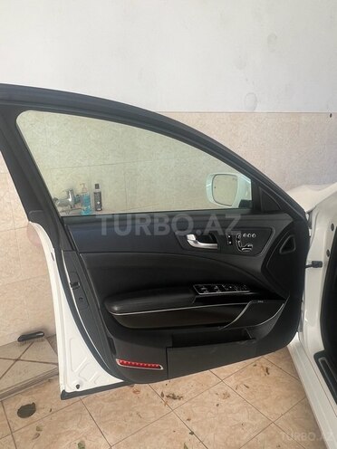 Kia Quoris 2013, 285,000 km - 3.8 l - Bakı