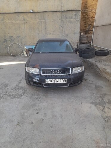 Audi A4 2002, 200,000 km - 2.0 l - Bakı