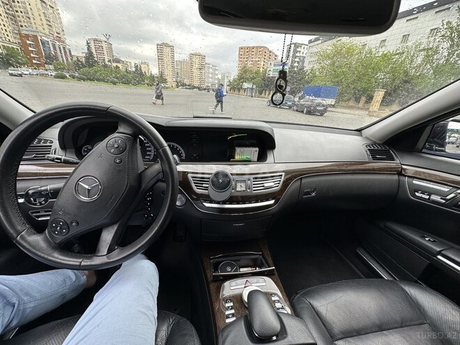 Mercedes S 350 2009, 241,550 km - 3.5 l - Bakı