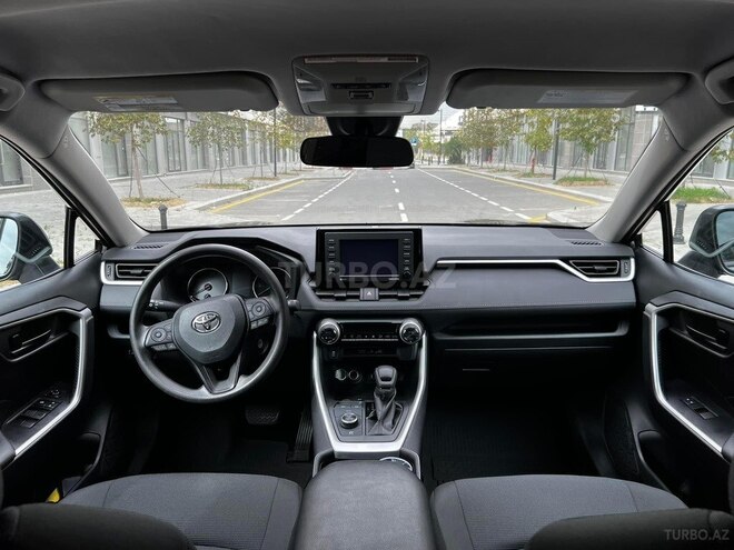 Toyota RAV4 2021, 21,000 km - 2.5 л - Bakı