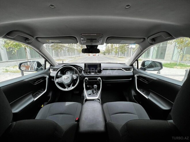 Toyota RAV4 2021, 21,000 km - 2.5 л - Bakı