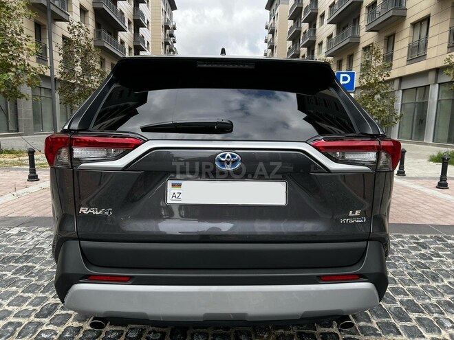 Toyota RAV4 2021, 21,000 km - 2.5 л - Bakı