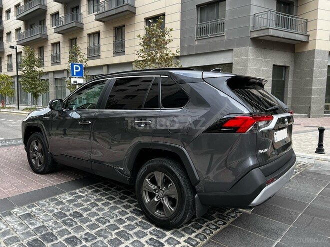 Toyota RAV4 2021, 21,000 km - 2.5 л - Bakı