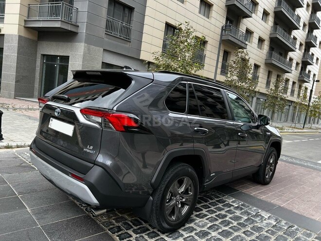 Toyota RAV4 2021, 21,000 km - 2.5 л - Bakı