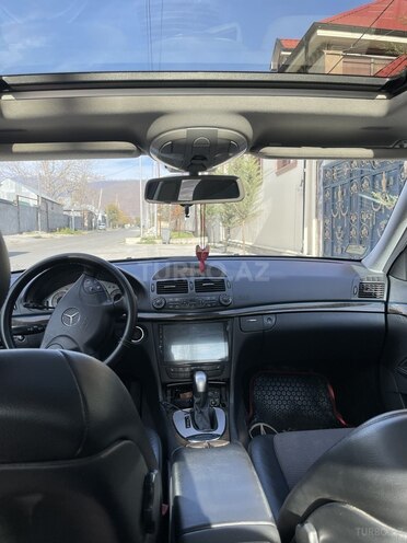 Mercedes E 260 2002, 231,877 km - 2.6 l - Şəki