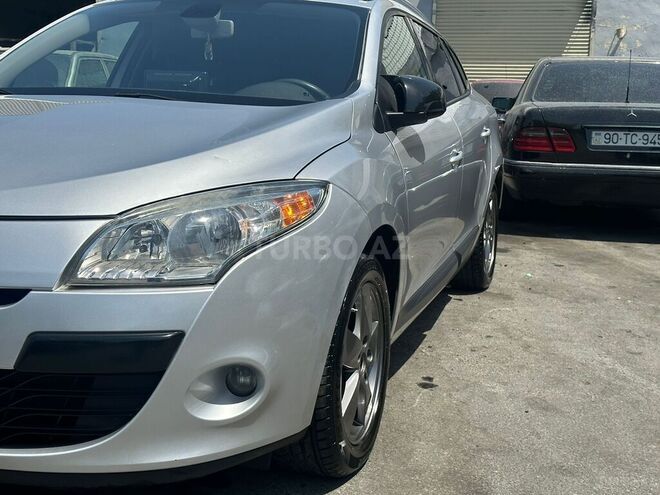Renault Megane 2011, 299,600 km - 1.5 l - Bakı