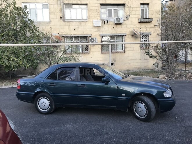 Mercedes C 200 1996, 695,170 km - 2.0 l - Bakı