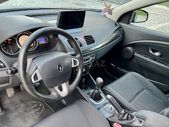 Renault Megane 2011, 220,000 km - 1.5 л - Bakı