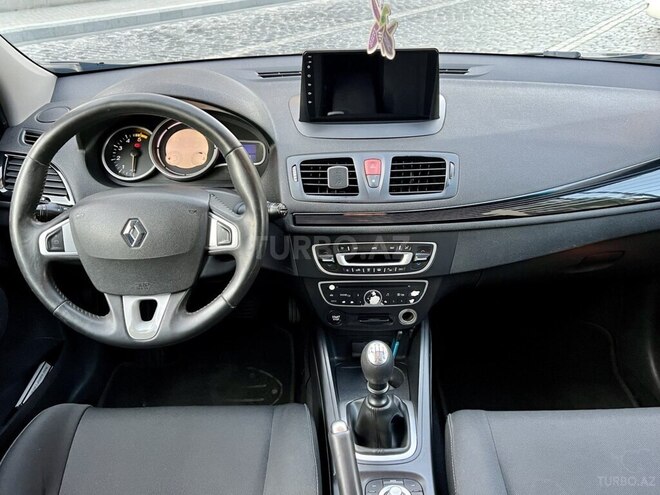 Renault Megane 2011, 220,000 km - 1.5 л - Bakı