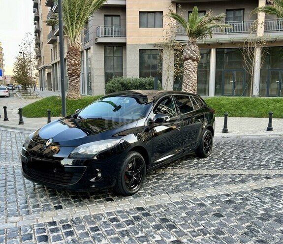 Renault Megane 2011, 220,000 km - 1.5 л - Bakı