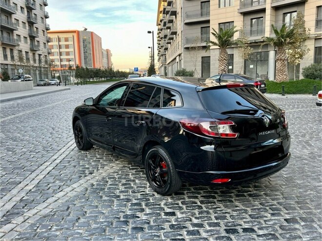 Renault Megane 2011, 220,000 km - 1.5 л - Bakı