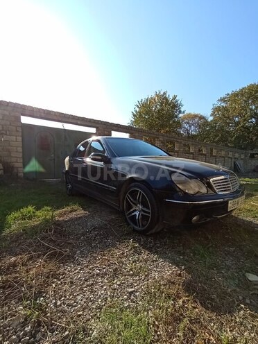 Mercedes C 240 2000, 257,000 km - 2.6 l - Quba