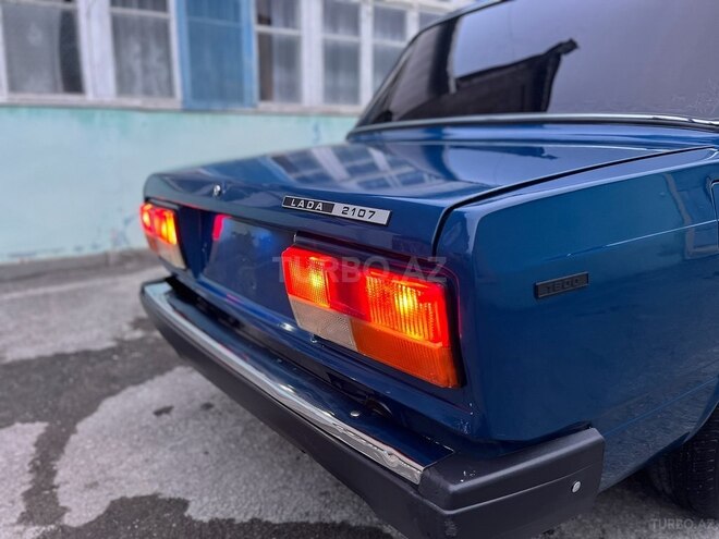 LADA (VAZ) 2107 2005, 13,825 km - 1.6 l - Quba