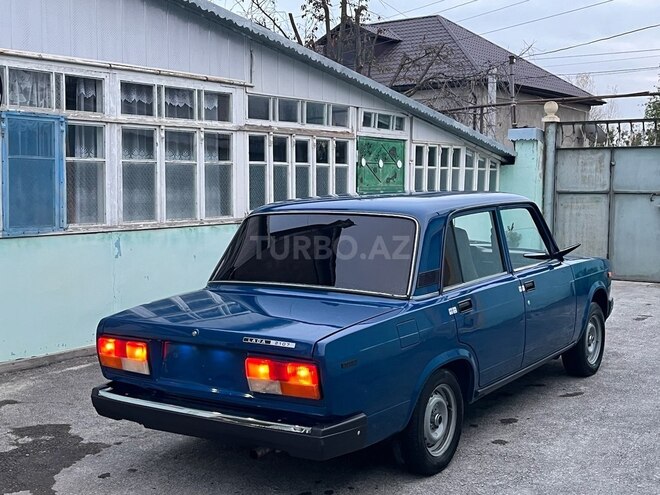 LADA (VAZ) 2107 2005, 13,825 km - 1.6 l - Quba