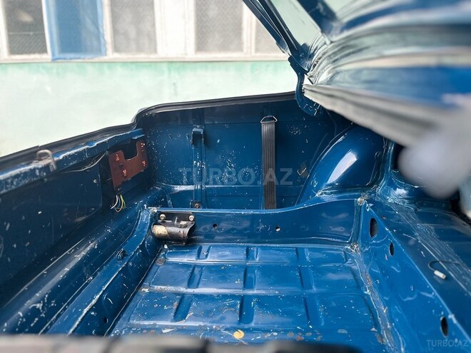 LADA (VAZ) 2107 2005, 13,825 km - 1.6 l - Quba