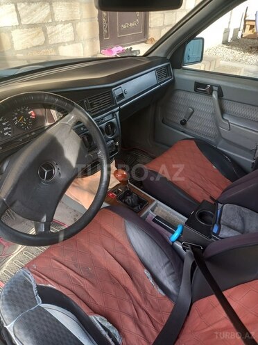 Mercedes 190 1990, 300,000 km - 2.0 l - Gəncə