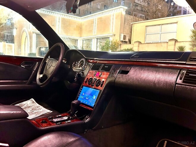 Mercedes E 230 1997, 435,000 km - 2.3 l - Bakı
