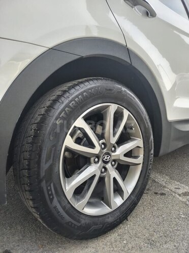 Hyundai Santa Fe 2013, 141,000 km - 2.4 л - Tovuz