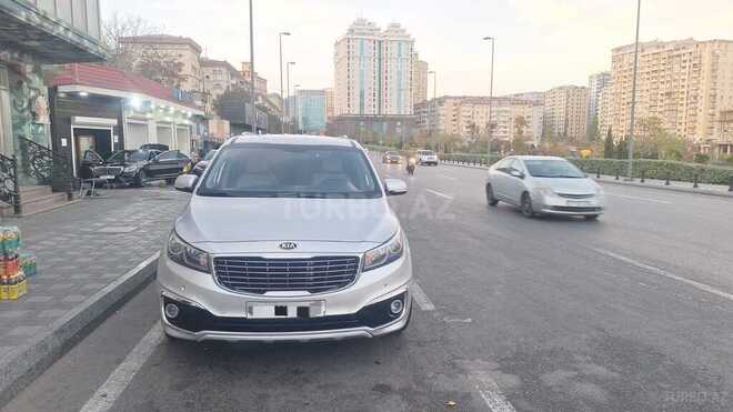 Kia Carnival 2016, 240,000 km - 2.2 l - Bakı