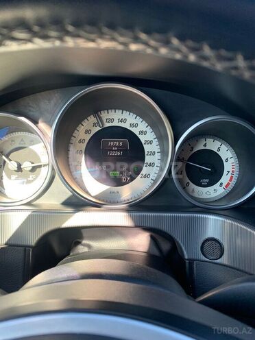 Mercedes E 200 2013, 122,261 km - 2.0 l - Bakı