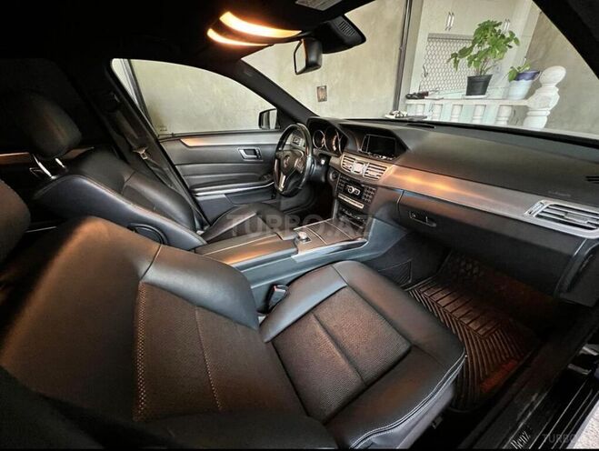 Mercedes E 200 2013, 122,261 km - 2.0 l - Bakı