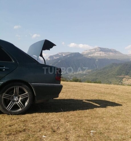 Mercedes C 280 1995, 383,000 km - 2.5 l - Sumqayıt