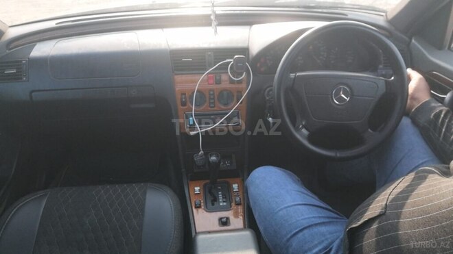 Mercedes C 280 1995, 383,000 km - 2.5 l - Sumqayıt