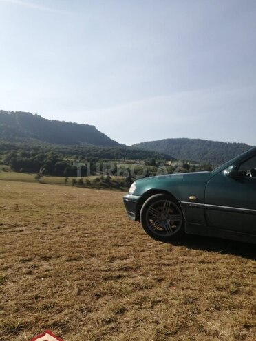 Mercedes C 280 1995, 383,000 km - 2.5 l - Sumqayıt