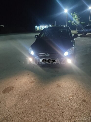 Kia Ceed 2008, 172,123 km - 1.6 l - Salyan