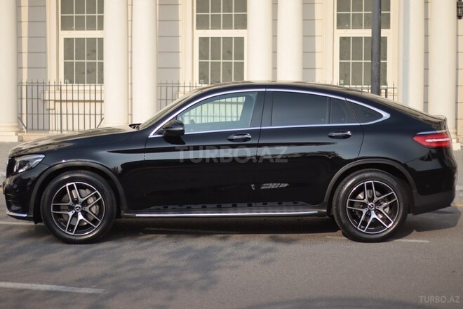 Mercedes  2018, 40,000 km - 2.0 l - Bakı