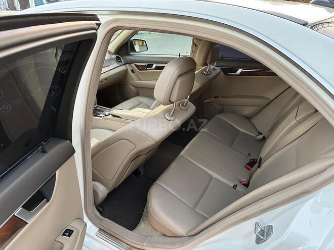 Mercedes C 180 2012, 208,000 km - 1.8 l - Bakı