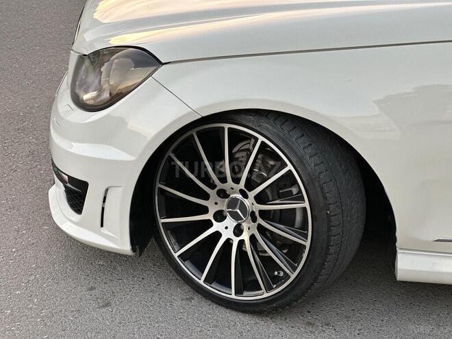 Mercedes C 180 2012, 208,000 km - 1.8 l - Bakı