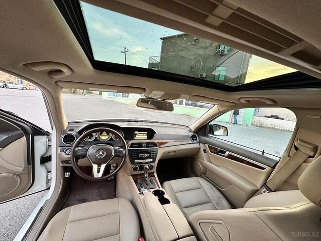 Mercedes C 180 2012, 208,000 km - 1.8 l - Bakı
