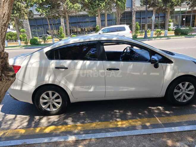 Kia Rio 2013, 420,000 km - 1.3 l - Bakı